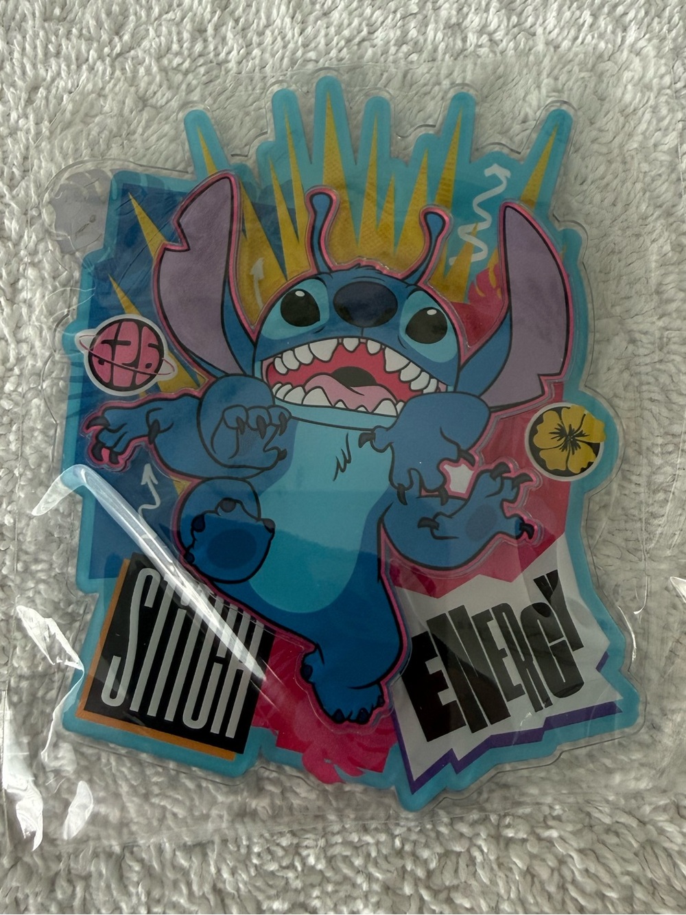 NWT Disney Parks Stitch “Show Energy” Magnet – Teal